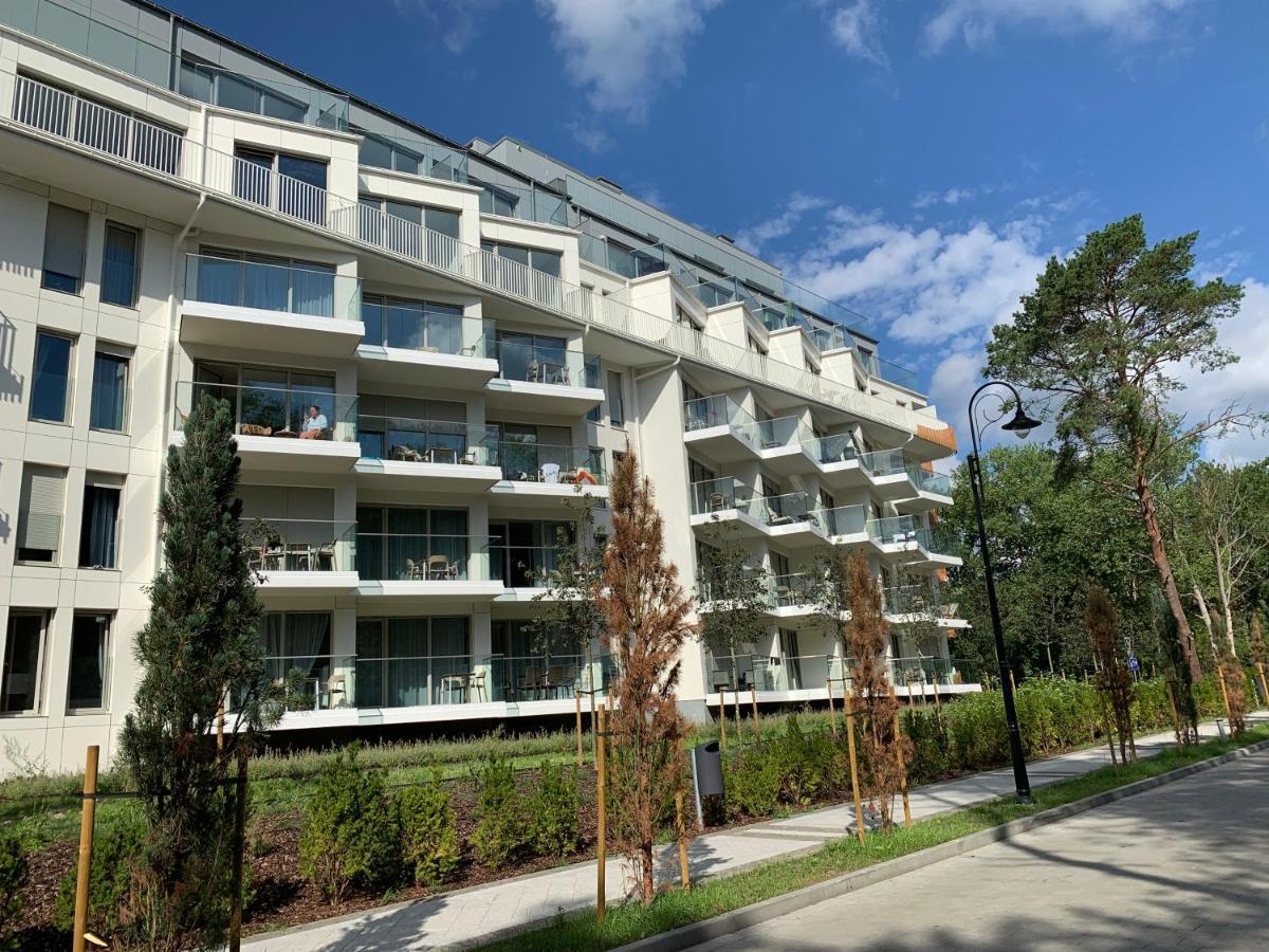 Apart Park - Albus 211 Z Parkingiem W Cenie Świnoujście Exteriör bild